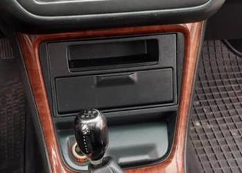 Ramka dekor drewniany środkowy mieszek Honda Accord VI 6 Ramka dekor drewniany środkowy mieszek Honda Accord VI 6