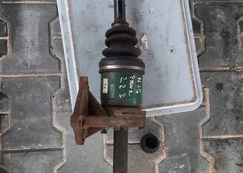 Półoś prawa nissan Almera n16 2.2 Di