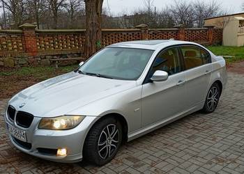 BMW E90 320i benzyna