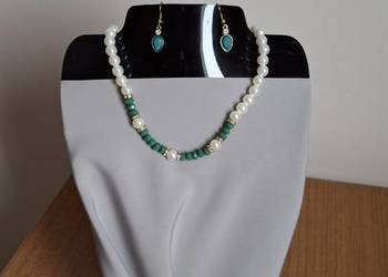 Sprzedam  zestaw: eleganckie klasyczne korale i kolczyki