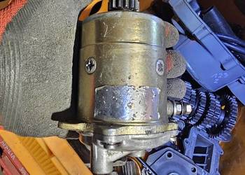 Aprilia Pegaso 125 Rotax 123 rozrusznik starter pegazo pegasso red rose