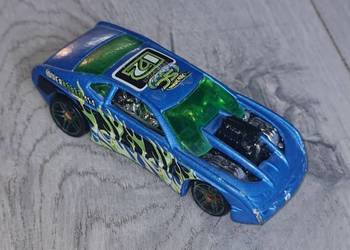 Autko samochód resorak Hot Wheels Overbored 2003