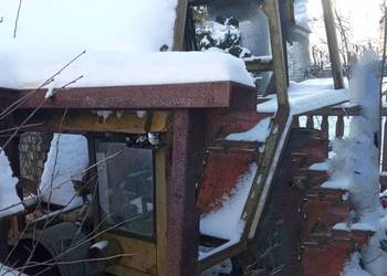 Tył Zetora 5718 wraz z kabiną i felgami. Brak możliwości rejestracji.