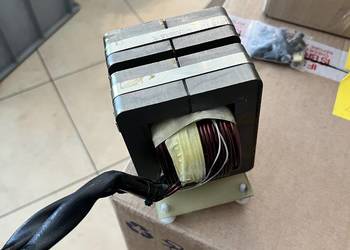 Dławik mocy z UPS Schneider Galaxy 3000