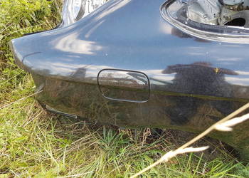 MERCEDES C KLASA W204 COUPE BLOTNIK PRAWY TYL CWIARTKA PRAWA