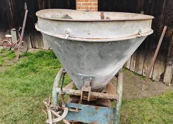 Sprzedam rozsiewacz nawozu