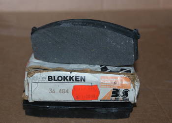 36484 - A.B.S. - KLOCKI HAMULC. NISSAN BLUEBIRD 80-84 Zestaw