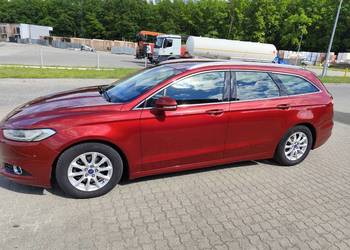 Ford Mondeo mk5 TITANIUM Red ruby