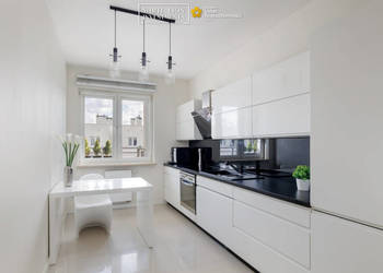 Oferta sprzedaży mieszkania 56.5m2 2 pokoje Warszawa