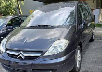 Sprzedam samochód Citroen C8 z 2007 roku