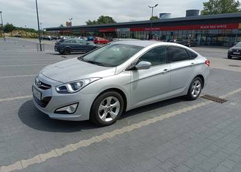 Sprzedam HYUNDAI I 40 1.7 CRDI SEDAN