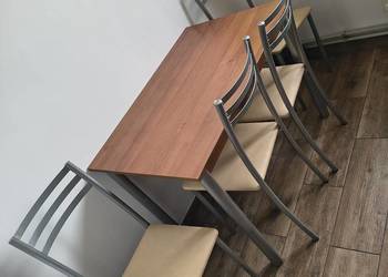 Zestaw Stół kuchenny lub do jadalni +4 krzesła