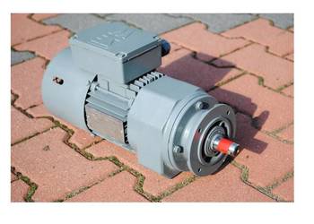 Motoreduktor kołnierzowy 0.25kw 42obr. hamulec SEW