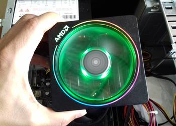 AMD Wraith Prism chłodzenie z kablami do kontroli oświetlenia ARGB, CPU AM4