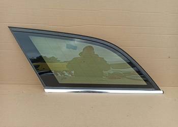 E-KLASA W212 KOMBI SZYBA KAROSERYJNA PRAWY TYŁ A2126702112