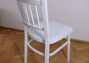 Krzesło białe farba olejna matowa