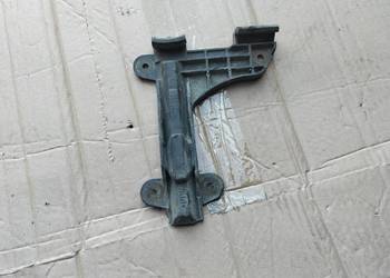 AUDI 80 B4 MOCOWANIE ŚLIZG ZDERZAKA AUDI 80 B4 MOCOWANIE ŚLIZG ZDERZAKA