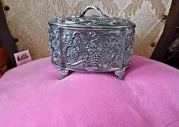 SZKATULKI ZABYTKOWE KAZDA INNA OBIE 160ZL