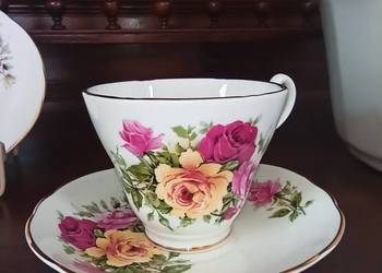 Filiżanka z talerzykiem. Royal Straut. Made in England