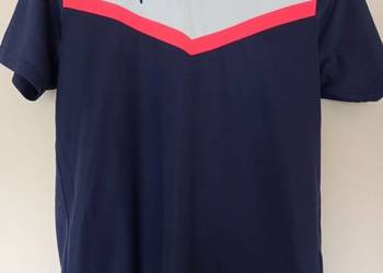 Granatowy t-shirt