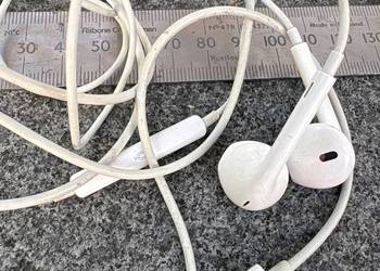 Oryginalne słuchawki Apple EarPods z złączem Lightning