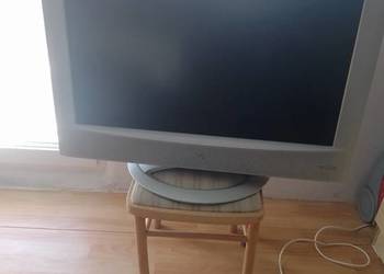 Sprzedam Telewizor 32 cale z dekoderem.