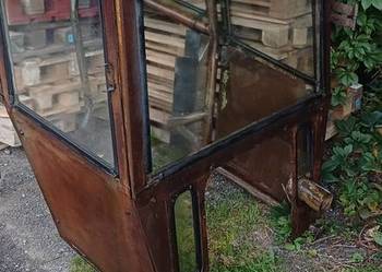 Kabina ursus 360,360 3p