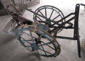 Kopaczka konna przerobiona na podnośnik