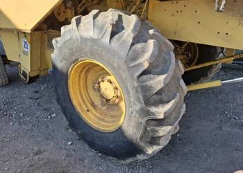 Koła opony 23.1-30 felga New Holland Claas