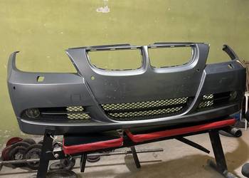 Zderzak przedni BMW e90