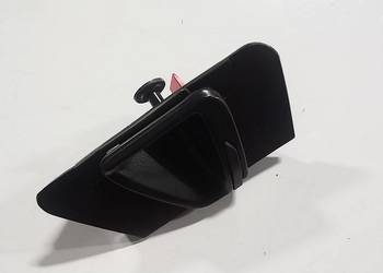 VOLVO V70 XC70 prawy zamek kanapy uchwyt grau OE 39857747