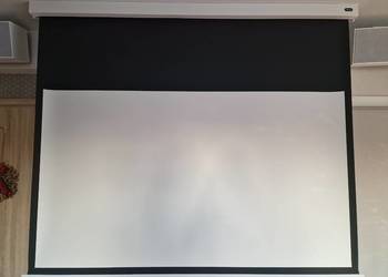 Ekran projekcyjny Celexon Professional PLUS 200 x 113 cm manualny