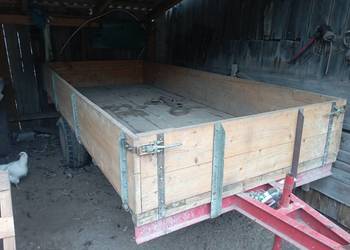 Paka skrzynia zabudowa z przyczepy wozu