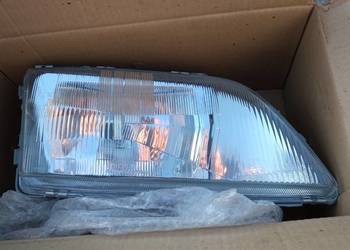 Opel Omega A lampa prawa przód nowa