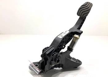 PEDAŁ SPRZĘGŁA RENAULT CAPTUR II 465034119R 1.0 91KM