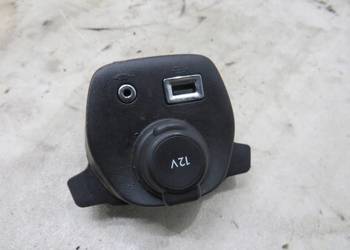 GNIAZDO USB AUX PEUGEOT 108 C1 II AYGO II