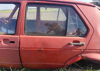 Golf 1 drzwi szyby i reszta