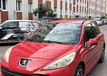 Samochód Peugeot 207/ 2010r.