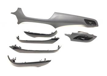 LISTWY DEKOR OPEL CORSA E 39050951 Hatchback WYKOŃCZENIE