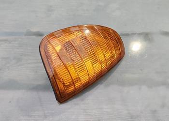 Kierunkowskaz prawy przód hella mercedes w123