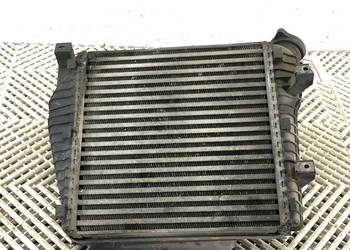 INTERCOOLER LEWY VW TOUAREG 7L0145803A 5.0 313KM 02-13 CHŁODNICA