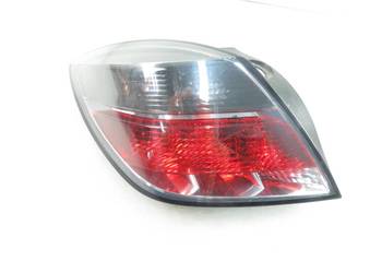 LAMPA LEWA TYLNA OPEL ASTRA III H GTC 24451832