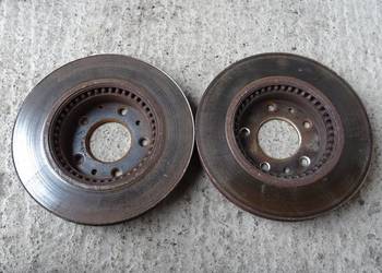 Mazda 6 2.0 zaciski hamulcowe przednie lf95.