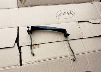 FORD MONDEO MK1 MK2  UCHWYT AKUMULATORA