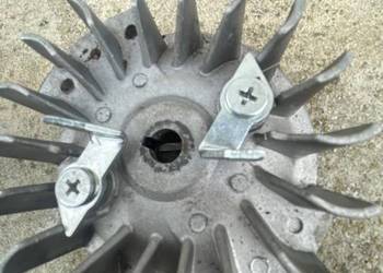 KOŁO MAGNESOWE HUSQVARNA 340 345 350 346XP 351 352