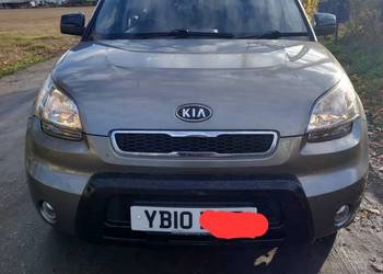 KIA SOUL ANGLIK