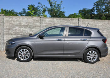 Fiat Tipo 1.4 95KM hatchback LED Navi Czujniki II (2016-)