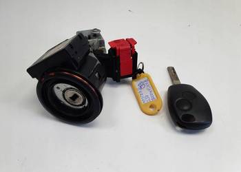 Renault Master III STACYJKA KLUCZYK Pilot stacyjka z kluczykiem 8200405701E