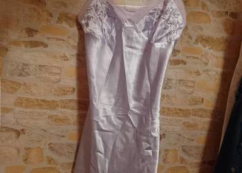 (M/L) Intimates/ Ekskluzywna, Bogato zdobiona koszulka nocna z Londynu