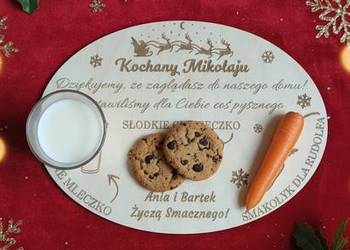 Drewniany talerzyk tacka na przysmaki dla Świętego Mikołaja